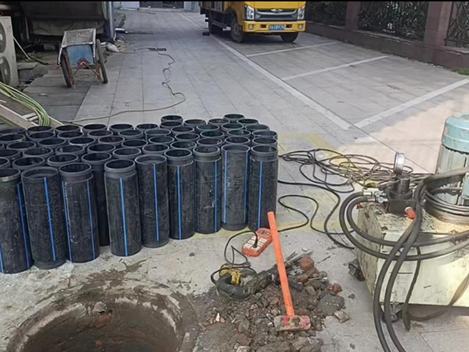 伊犁PE置换管厂家 DN315置换管 非开挖管短管置换